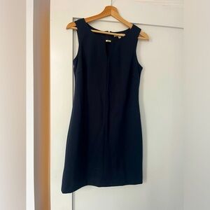 Banana republic fitted mini dress with gold collar, size 4P, excellent condition